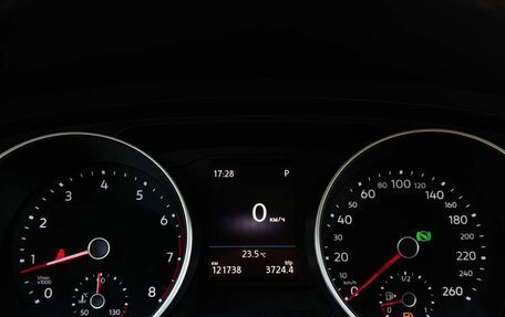Volkswagen Tiguan II, 2018 год, 2 229 000 рублей, 16 фотография