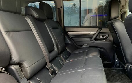 Mitsubishi Pajero IV, 2010 год, 1 840 000 рублей, 11 фотография