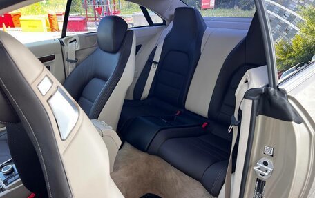 Mercedes-Benz E-Класс, 2016 год, 2 649 000 рублей, 26 фотография