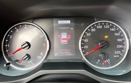 Toyota RAV4, 2021 год, 3 000 000 рублей, 14 фотография