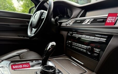 BMW 7 серия, 2013 год, 2 000 000 рублей, 2 фотография