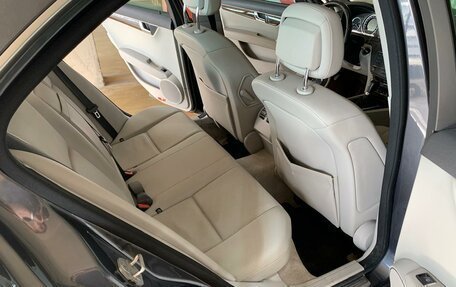 Mercedes-Benz C-Класс, 2008 год, 999 999 рублей, 15 фотография