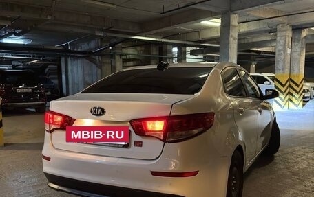 KIA Rio III рестайлинг, 2017 год, 650 000 рублей, 9 фотография