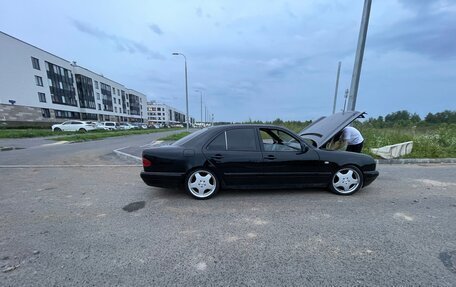 Mercedes-Benz E-Класс, 1996 год, 270 000 рублей, 4 фотография