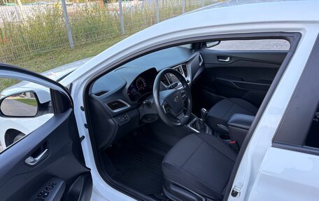 Hyundai Solaris II рестайлинг, 2020 год, 1 499 999 рублей, 9 фотография