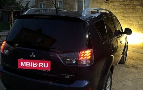 Mitsubishi Outlander III рестайлинг 3, 2007 год, 1 000 500 рублей, 2 фотография