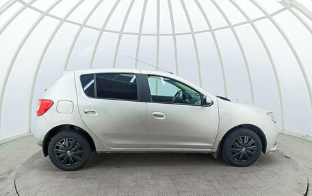 Renault Sandero II рестайлинг, 2015 год, 799 000 рублей, 8 фотография