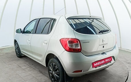 Renault Sandero II рестайлинг, 2015 год, 799 000 рублей, 11 фотография