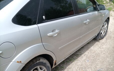 Ford Focus II рестайлинг, 2005 год, 410 000 рублей, 3 фотография