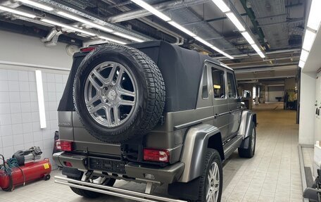 Mercedes-Benz Maybach G 650 Landaulet I, 2018 год, 92 000 000 рублей, 3 фотография