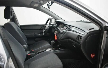 Mitsubishi Lancer IX, 2005 год, 350 000 рублей, 11 фотография