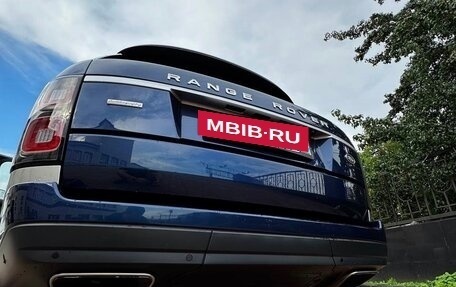 Land Rover Range Rover IV рестайлинг, 2018 год, 6 900 000 рублей, 8 фотография