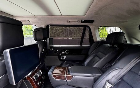 Land Rover Range Rover IV рестайлинг, 2018 год, 6 900 000 рублей, 22 фотография
