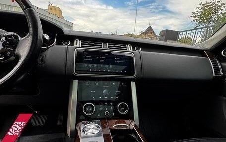Land Rover Range Rover IV рестайлинг, 2018 год, 6 900 000 рублей, 19 фотография