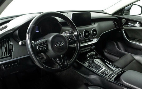 KIA Stinger I, 2019 год, 2 397 900 рублей, 11 фотография
