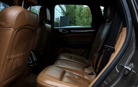 Porsche Cayenne III, 2012 год, 1 997 000 рублей, 10 фотография