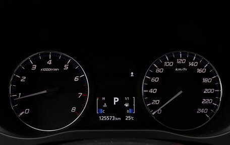 Mitsubishi Outlander III рестайлинг 3, 2019 год, 2 045 000 рублей, 15 фотография