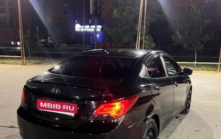 Hyundai Solaris II рестайлинг, 2015 год, 720 000 рублей, 4 фотография