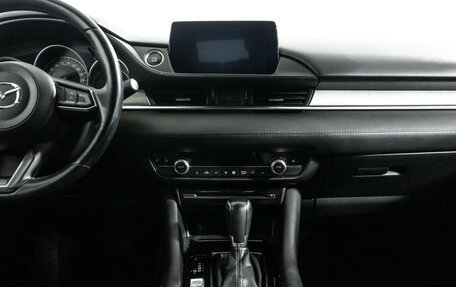 Mazda 6, 2018 год, 2 248 900 рублей, 14 фотография