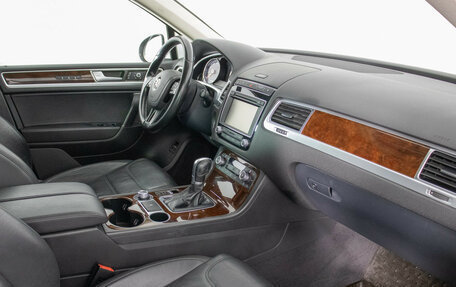 Volkswagen Touareg III, 2015 год, 1 940 000 рублей, 9 фотография