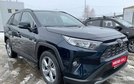 Toyota RAV4, 2020 год, 3 700 000 рублей, 2 фотография