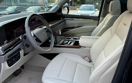 Cadillac Escalade V, 2025 год, 21 490 000 рублей, 10 фотография