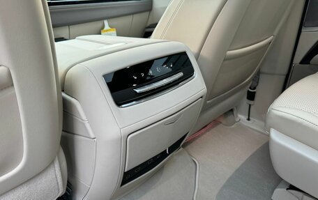 Cadillac Escalade V, 2025 год, 21 490 000 рублей, 20 фотография