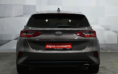 KIA cee'd III, 2020 год, 1 400 000 рублей, 5 фотография