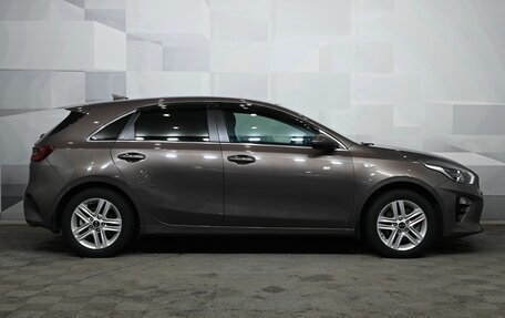 KIA cee'd III, 2020 год, 1 400 000 рублей, 8 фотография