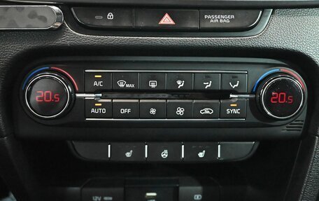 KIA cee'd III, 2020 год, 1 400 000 рублей, 19 фотография