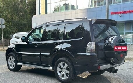 Mitsubishi Pajero IV, 2011 год, 2 500 000 рублей, 4 фотография