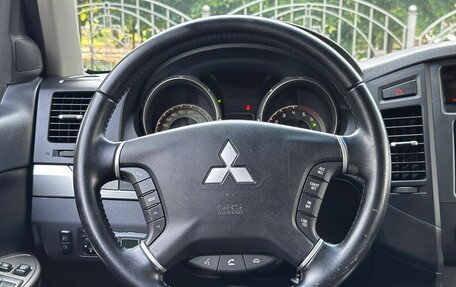 Mitsubishi Pajero IV, 2011 год, 2 500 000 рублей, 20 фотография