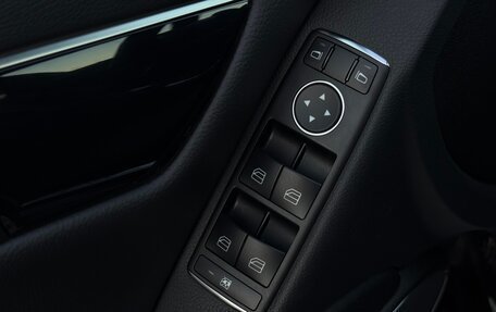 Mercedes-Benz C-Класс, 2012 год, 1 890 000 рублей, 24 фотография