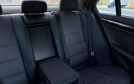 Mercedes-Benz C-Класс, 2012 год, 1 890 000 рублей, 29 фотография