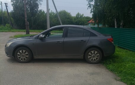 Chevrolet Cruze II, 2011 год, 580 000 рублей, 1 фотография