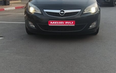 Opel Astra J, 2012 год, 740 000 рублей, 5 фотография