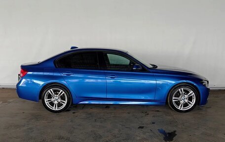 BMW 3 серия, 2018 год, 2 606 000 рублей, 8 фотография