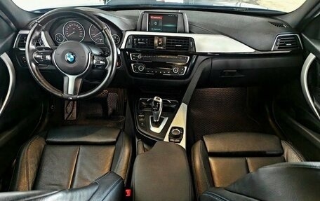 BMW 3 серия, 2018 год, 2 606 000 рублей, 9 фотография