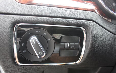 Skoda Superb III рестайлинг, 2011 год, 897 000 рублей, 20 фотография