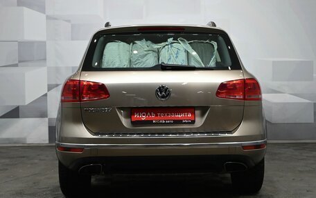 Volkswagen Touareg III, 2015 год, 2 950 000 рублей, 5 фотография