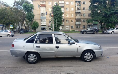 Daewoo Nexia I рестайлинг, 2012 год, 150 000 рублей, 3 фотография