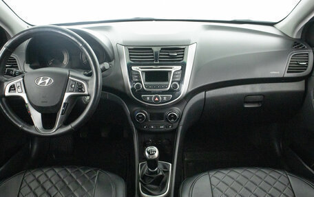 Hyundai Solaris II рестайлинг, 2014 год, 899 000 рублей, 13 фотография
