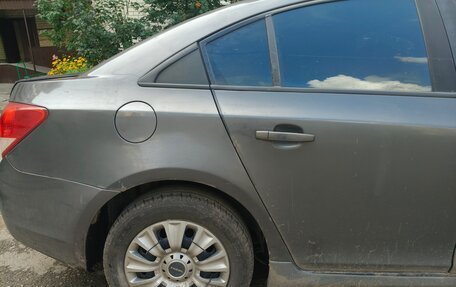 Chevrolet Cruze II, 2011 год, 580 000 рублей, 6 фотография