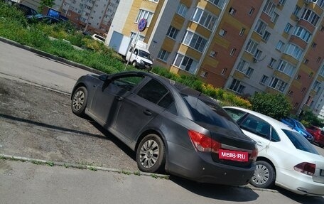 Chevrolet Cruze II, 2011 год, 580 000 рублей, 2 фотография