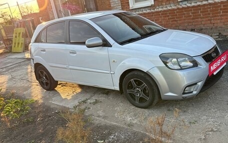 KIA Rio II, 2009 год, 690 000 рублей, 3 фотография