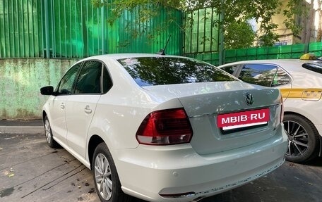 Volkswagen Polo VI (EU Market), 2018 год, 975 000 рублей, 3 фотография