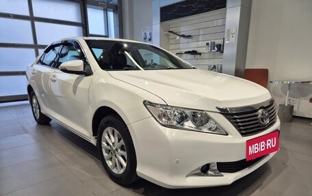 Toyota Camry, 2012 год, 1 390 000 рублей, 3 фотография