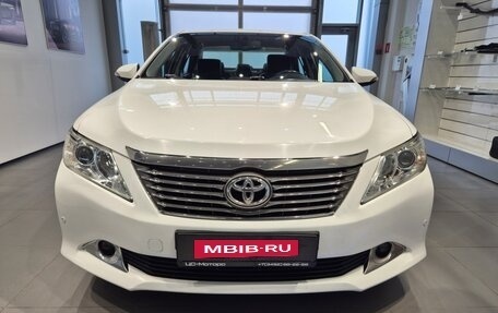 Toyota Camry, 2012 год, 1 390 000 рублей, 2 фотография