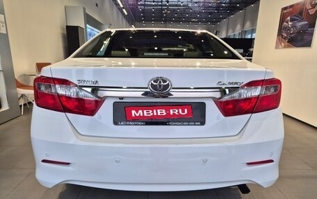 Toyota Camry, 2012 год, 1 390 000 рублей, 5 фотография