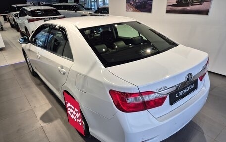 Toyota Camry, 2012 год, 1 390 000 рублей, 11 фотография